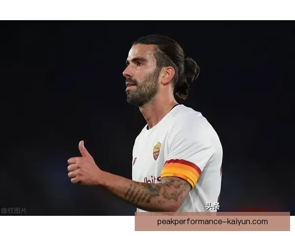 克罗斯职业轨迹分析：从拜仁到皇马的成功转变与表现评估